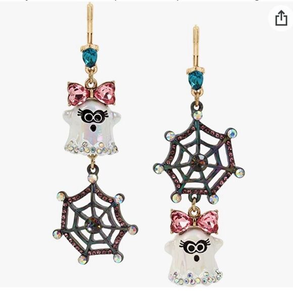 Betsey Johnson Ghost & Spider Web Drop Mismatch Earring NWT - Picture 1 of 2